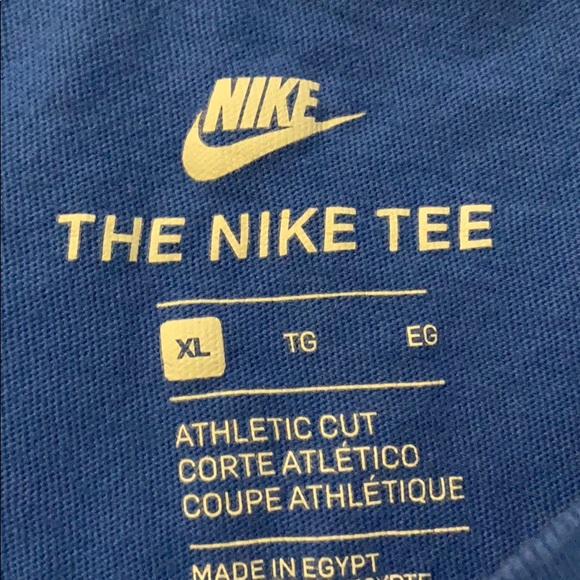 nike shirt - Picture 2 of 2
